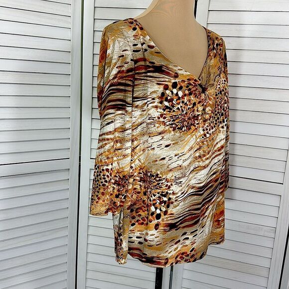 Chico’s Top Size 3 XL (16) Stretchy Knit Animal Print - Picture 5 of 13